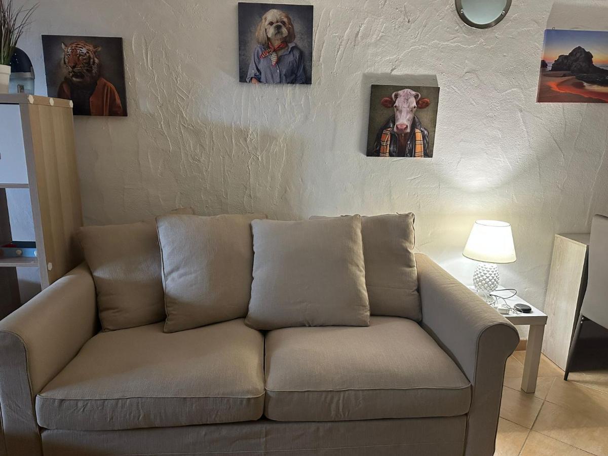 Lightblue-Celeste Central Apartment In Порто Ротондо Екстериор снимка