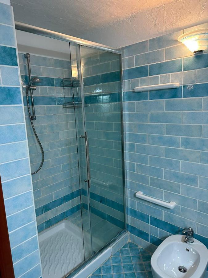 Lightblue-Celeste Central Apartment In Порто Ротондо Екстериор снимка