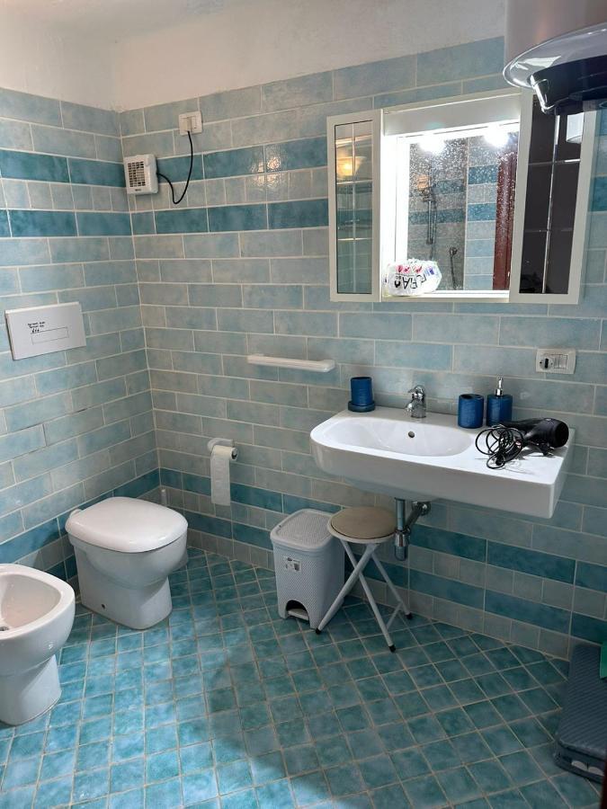 Lightblue-Celeste Central Apartment In Порто Ротондо Екстериор снимка